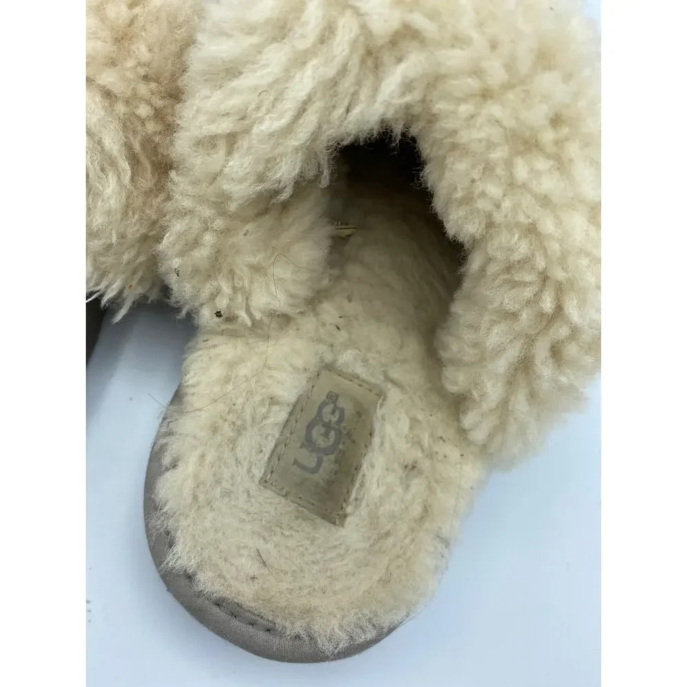 UGG Kids Dazzle Sequin Silver Sparkle Slippers Little Kid size 2